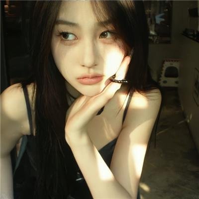 空房间里的妻子